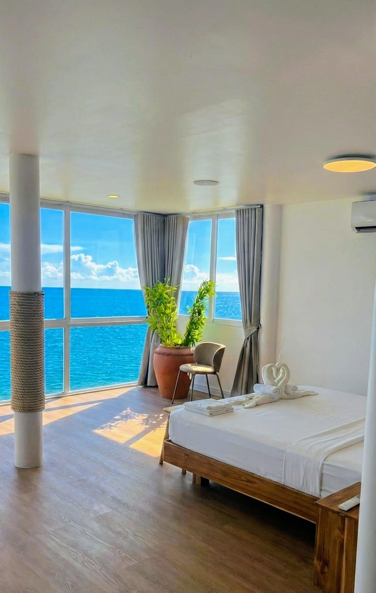 Horizon Beach bedroom and ocean windows
